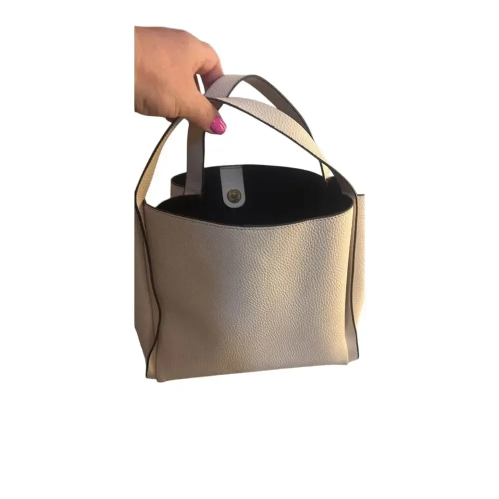 Women’s Kate Spade Cream Colored Purse